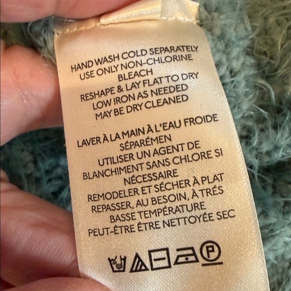 Free People Fuzzy V-Neck Sweater in Spring mist. Oversized XS! - Picture 8 of 9